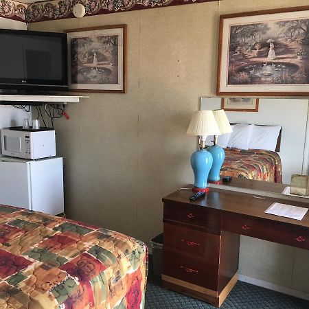 Skyliner Motel Stroud Esterno foto