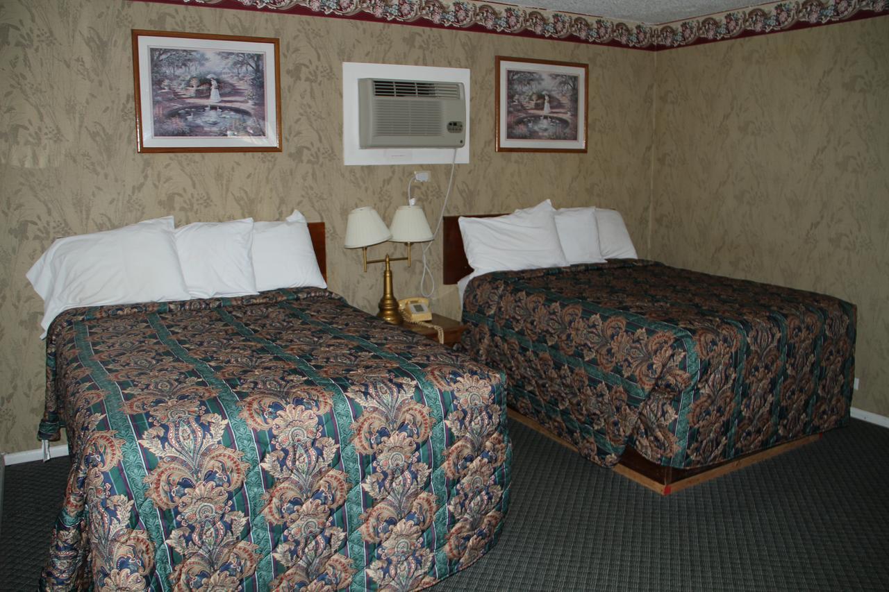 Skyliner Motel Stroud Esterno foto